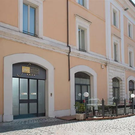 Gallery Hotel Recanati