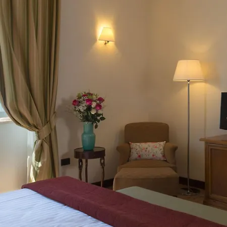 Otel Gallery