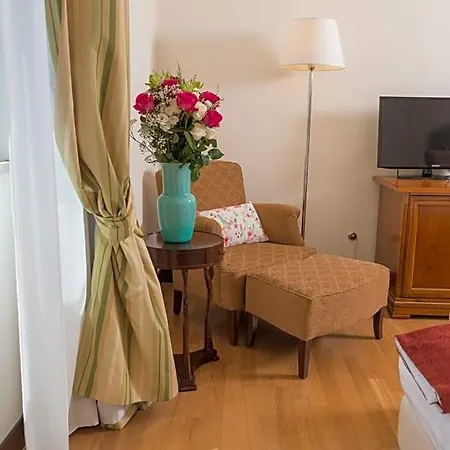 Gallery Hotel Recanati