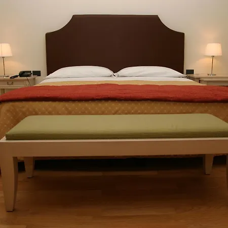 Gallery Hotel Recanati